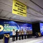 Protes Tambang Nikel Raja Ampat, Aktivis Greenpeace Bentangkan Spanduk di Pembukaan GIIAS 2026