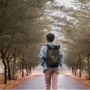 Di Balik Ilusi Media Sosial dan Ekspektasi: Belajar Hadir dan Menerima Jalur Hidup yang Tak Linear
