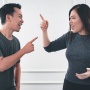 Bagaimana Cara Menghadapi Pasangan Berzodiak Capricorn saat Mereka Sedang Marah atau Ngambek?