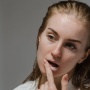 Lip Scrub Boleh Dipakai Setiap Hari? Ini 3 Produk yang Dipuji Efektif Bikin Bibir Halus