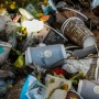 Sampah Tak Pernah Hilang, Ia Hanya Berpindah ke Masa Depan Kita