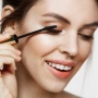 4 Eyelash Serum Mengandung Peptide untuk Bulu Mata Ekstra Lentik dan Lebat