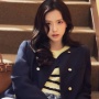 4 Padu Padan Outfit Stripe ala Jisoo BLACKPINK, Buat yang Suka Gaya Preppy!