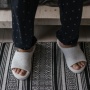 Rekomendasi 5 Sandal Lokal Terbaik, Nyaman dan Stylish Seharian