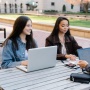 Dilema Gen Z! Pindah Kerja Disebut Kutu Loncat, Bertahan Malah Apes