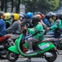 Saat Jaket Hijau Hormat Bendera: Keringat Ojol dan Isu Kesejahteraan