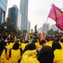 Polwan Ditarik Mundur, Aksi BEM UI di Menara UOB Berujung Saling Dorong dengan Aparat
