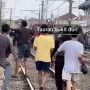 Tawuran di Bukit Duri Dipicu Anak SD Tertabrak, Sempat Bikin Perjalanan KRL Terganggu