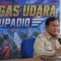 Tiba di Kalimantan Barat, Prabowo Langsung Naik Maung OTW Posko untuk Pimpin Rapat