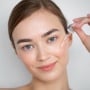 Urutan Pemakaian Serum Eksfoliasi AHA BHA dan Moisturizer agar Tidak Iritasi