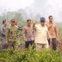 Dadah-dadah Prabowo dengan Latar Asap Kebakaran Kalimantan, Publik: What Next Mr Presiden