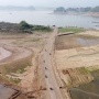 Waduk Jatigede Surut, Warga Sumedang Manfaatkan Lahan untuk Bertani