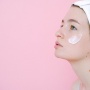 Apakah Pelembap Ber-SPF Bisa Menggantikan Sunscreen Utama di Pagi Hari?