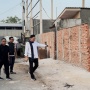 Aset DKI 'Disulap' Jadi Bisnis Padel, Layanan Sampah Warga Meruya Kini Telantar di Jalan