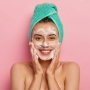 9 Rekomendasi Sabun Cuci Muka Gentle untuk Remaja