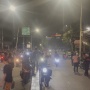 Pos Polisi Slipi Dirusak Massa, Warga Palmerah Rasakan Pedihnya Gas Air Mata