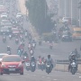 Kabut Asap Makin Pekat di Palembang, Kota Mulai Berselimut Kelabu