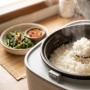 5 Kelebihan Rice Cooker dengan Panci Keramik Dibanding yang Lain
