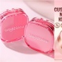 Perbandingan Cushion Hanasui vs Glad2Glow Warna Pink, Lengkap dengan Review Pembeli