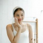 4 Micellar Water Buat Remaja untuk Rawat Skin Barrier Tanpa Menguras Dompet