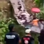 Detik-detik Jembatan Gantung Pongpet Pangandaran Ambruk, Bupati Syok Netizen Kasih Komentar Pedas
