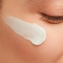 3 Pilihan Sunscreen yang Mengandung Peptide, Bisa Bantu Cegah Penuaan Dini