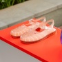 Jelly Shoes Kembali Naik Daun, Sentuhan Transparan dan Warna Berani Bikin Gaya Makin Playful