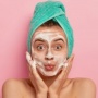 Kulit Berminyak Bebas Jerawat! 4 Acne Cleansing Foam Cegah Pori Tersumbat