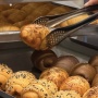 Salt Bread Makin Populer, Inovasi Rasa dan Cara Menikmatinya Ikut Berkembang