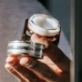 3 Rekomendasi Krim Malam Mengandung Glycolic Acid untuk Flek Hitam, Sudah BPOM