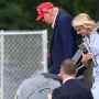 Donald Trump Kasih Rp700 Juta Cash untuk Tukang Bawa Printer, Dua Ajudan Dapat Rp1,4 M