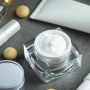 Wajib Coba! 5 Krim Malam Tanpa Bahan Eksfoliasi yang Ampuh Pulihkan Skin Barrier