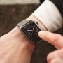 10 Perbandingan Fitur Jam Tangan Pintar dan Analog, Mana Pilihanmu?