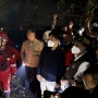 Menembus Asap Malam Karhutla Kubu Raya, Wapres Gibran Ingatkan Warga: Pakai Masker Ya