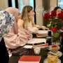 Kisah Juni Bangun Fun English for Ladies, Bukti Nyata Semangat Women Support Women