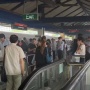 Penumpang MRT Dievakuasi Massal, Gerbong Berasap di Stasiun Bukit Gombak