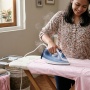 7 Tips Menyetrika Kemeja agar Rapi Sempurna, Jangan Asal Gosok