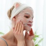 5 Peptide Sheet Mask untuk Samarkan Garis Halus dan Bikin Kulit Kenyal