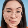 6 Airy Sunscreen untuk Pemakai Kacamata agar Frame Hidung Tidak Licin dan Melorot sesuai Review