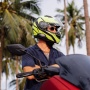 6 Cara Memilih Helm Motor yang Sesuai dengan Standar Keselamatan SNI