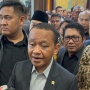 Antrean Panjang di SPBU Akibat Perubahan Pola Konsumsi, Bahlil Siapkan Aturan sebagai Solusi