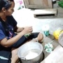Kisa Perempuan Adat Sembuan Menjaga Hutan Sekaligus Menopang Kehidupan Keluarga