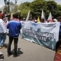 Buruh di Jogja Geruduk Kantor Gubernur DIY, Tantang Sultan Buktikan Keistimewaan untuk Pekerja