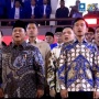 Tampil Serasi, Prabowo-Gibran Kompak Kenakan Batik di HUT ke-28 PAN