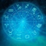 6 Zodiak yang Paling Hobi Kepoin Mantan, Kamu Termasuk?