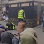 Viral Video Houthi Bangun Replika Ka'bah di Yaman: Warga Disuruh Tawaf hingga Salat