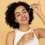 Cegah Kusam dan Flek Hitam! 4 Serum Vitamin C Rahasia Wajah Cerah Maksimal