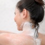 5 Body Wash Centella Asiatica untuk Jerawat Punggung dan Kulit Sensitif