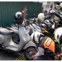 Parkir Liar di Senopati Bikin Trotoar dan Jalur Difabel Tertutup, 52 Motor Ditertibkan