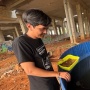 Bukan Sekadar Disuruh Pilah, Bagaimana Kolong Boys Ajak Warga Tukar Sampah Dapur dengan Lele?